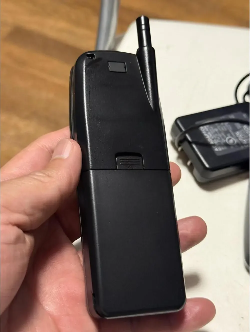 Vintage AirTouch Digital Phone AUDIOVOX CDM 4000AT, Good Condition